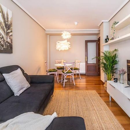 Апартаменти Piso De Diseno En El Casco Antiguo Кастро-Урдіалес Екстер'єр фото