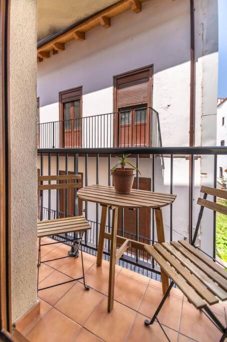 Апартаменти Piso De Diseno En El Casco Antiguo Кастро-Урдіалес Екстер'єр фото